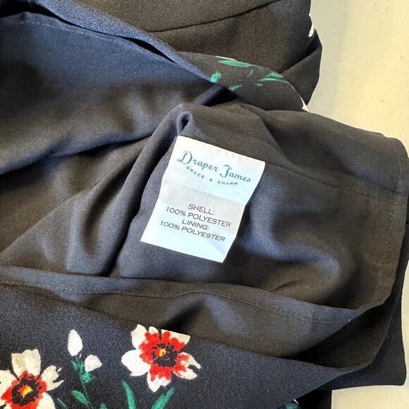 Draper James Navy Floral V-Neck Dress Short Sleeves Women's Size 2 - Picture 5 of 5